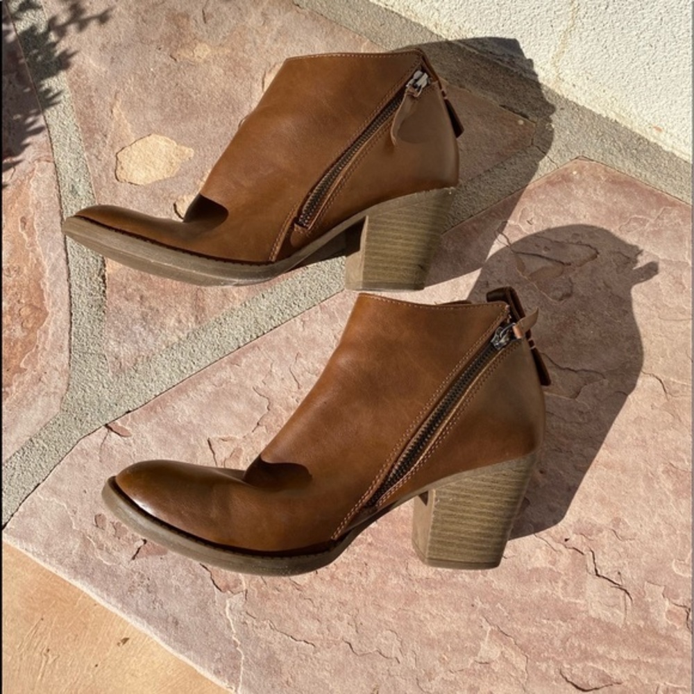 Dolce Vita for Target Jameson Booties 9